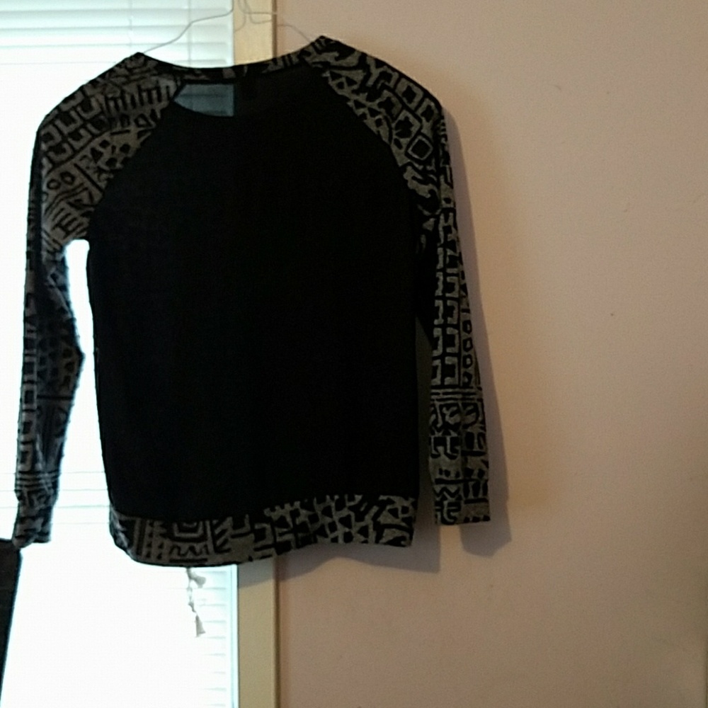 Blouse - Picture 2 of 2